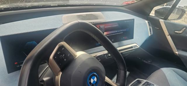Foto 3 de BMW iX